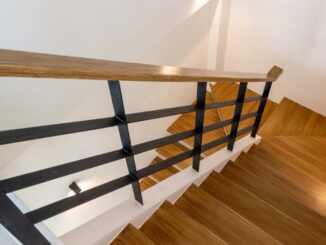 Jaki rodzaj drewna jest odpowiedni do wykonania schodów