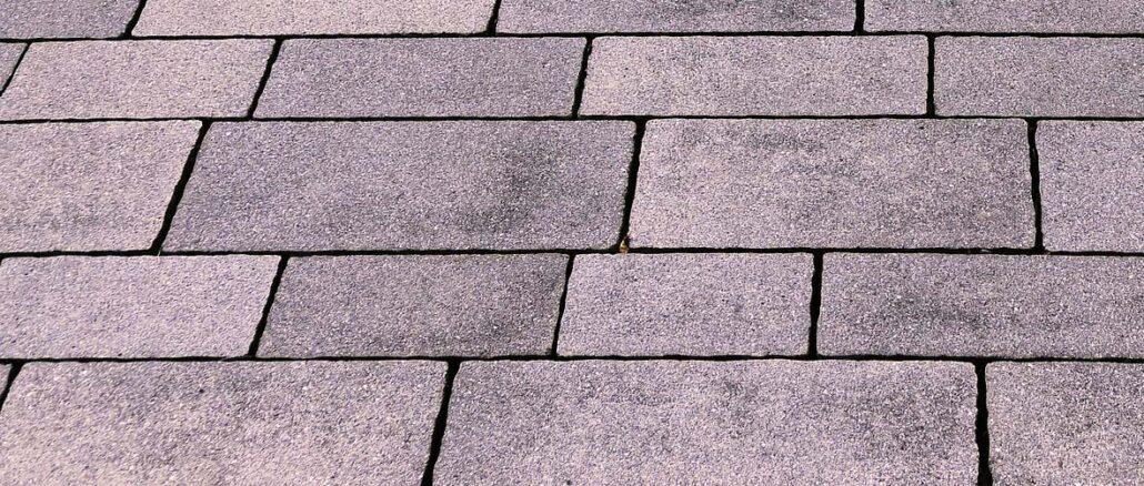 Układanie kostki brukowej – jak się za to zabrać